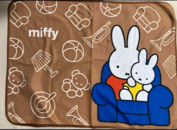 処分 ミッフィー フェルト生地 ブランケット オランダ ひざ掛け キャラクター