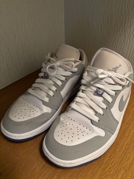 emmi【NIKE】W AIR JORDAN 1 LOW グレー 24.5cm ナイキ