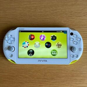 PCH-2000 PSVITA 2000 本体