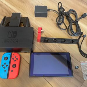 Nintendo Switch 本体 赤青ジョイコン 周辺機器セット