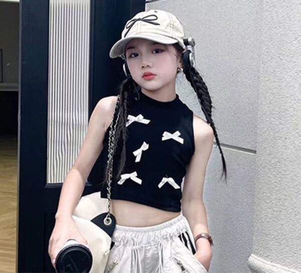 韓国子供服 子供服 女の子 ダンス服 ノースリーブ リボン タンクトップ ヘソだし 150cm