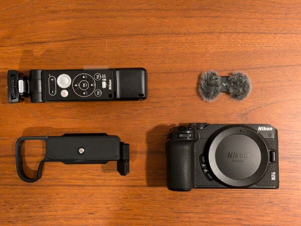 Nikon Z30 撮影セット(レンズ無し) ニコン ミラーレス