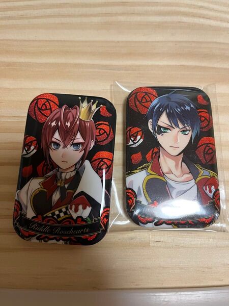 ツイステ まるかく缶バッジ リドル デュース