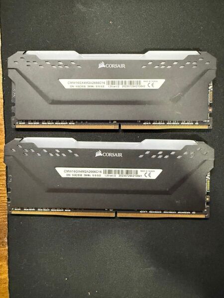 CORSAIR DDR4 16GB メモリ 2枚(8GB)セット 2666Mhz 。RGB あり