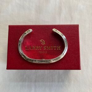 Larry Smith ラリースミス バングル アローヘッド 美品 純正箱 ギャランティーカード付属