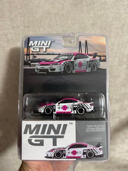 MINI GT LB-Super Silhouette Nissan S15 ピンク