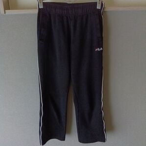 FILA ブラックジャージパンツ サイドストライプ М