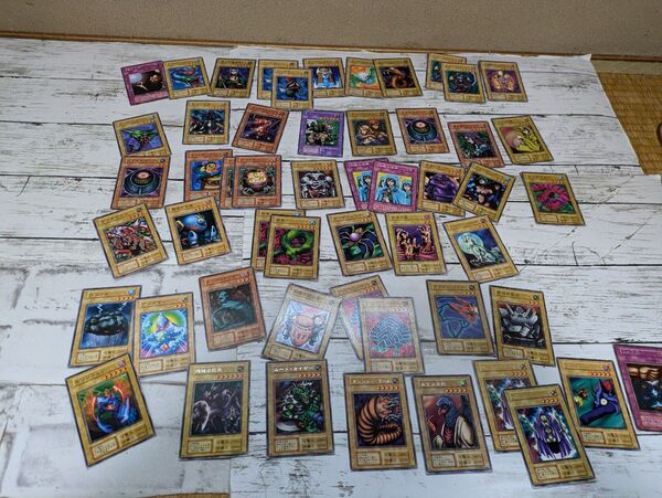 激安 希少品・遊戯王初期カード54枚セット