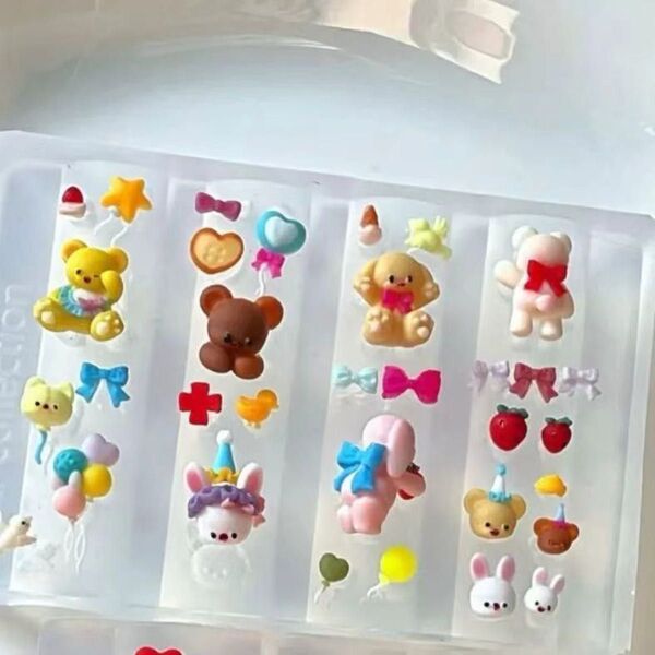 NO 455シリコンモールド 熊 色色 デコパーツ レジン
