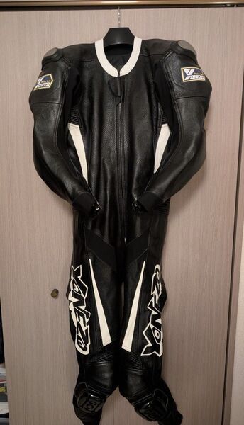 【中古極上品】YONEZO レザー製 バイクツナギ【1回のみ使用】