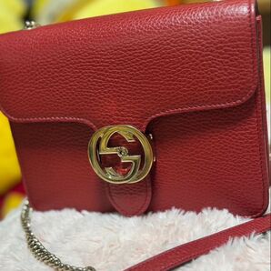 GUCCI ショルダーバッグ GGマーモント レッド レザー