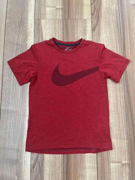 NIKE ナイキ Tシャツ キッズ kids M スポーツ ランニング 陸上 半袖Tシャツ DRYFIT