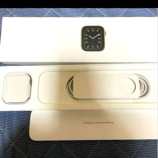 Apple Watch Series 6 44mm チタン ゴールド