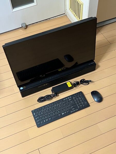 美品 FUJITSU 27インチ ESPRIMO FH90/D2 i7-9750H / 8GB/ 3TB/ Win10