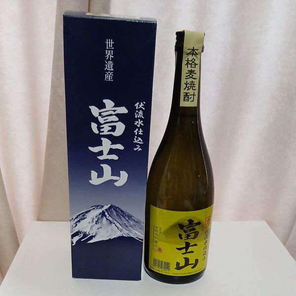 世界遺産 富士山 本格麦焼酎 720ml 未開封