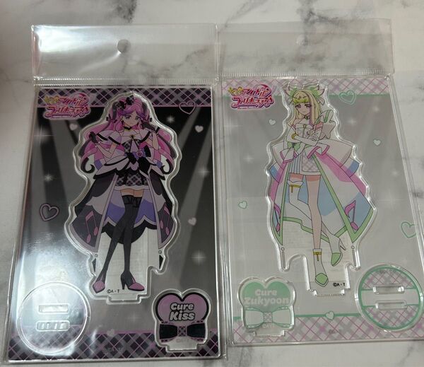 アクリルスタンド キミとアイドルプリキュア プリティストア アクスタ キュアズキューン キュアキッス
