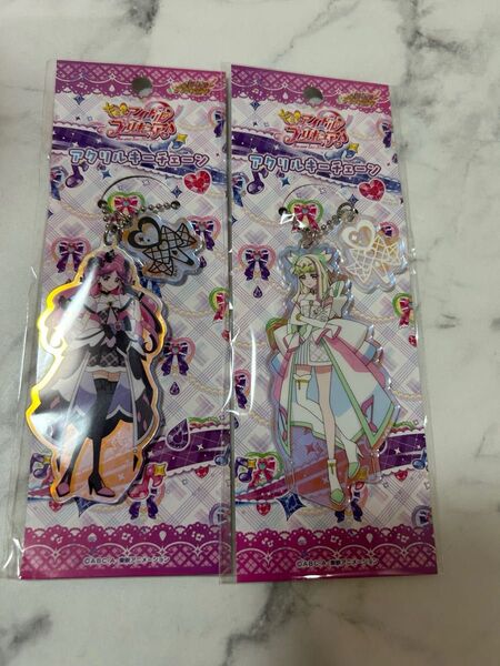 プリキュア アクリルキーチェーン キミとアイドルプリキュア キュアズキューン キュアキッス プリティストア メロロン プリルン