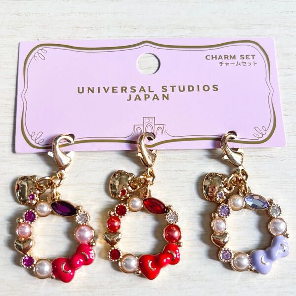 USJ ハローキティ チャーム キーホルダー キーチェーン 新品 サンリオ