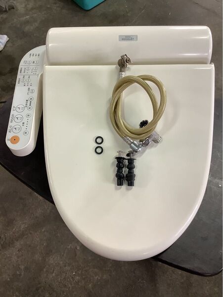 sp694 TOTO TCF6421ウオシュレット 温水洗浄便座