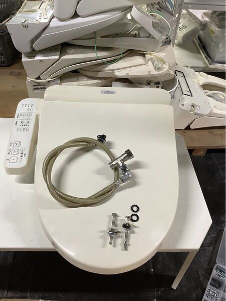 SP768 TOTO 温水洗浄便座 TCF8FK55/2020年製