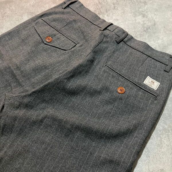 【m.c.APACHE】エムシーアパッシュ ストライプ クロップドパンツ Mサイズ 日本製 チャコールグレー トラウザーパンツ