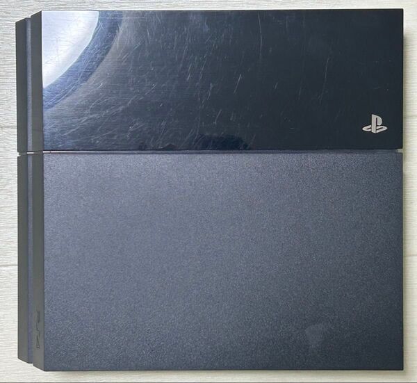 【SSD換装済】PS4本体 CUH1100A 箱あり ソフト2本おまけ付き