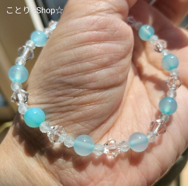 新作【海風のしずく アクアマリン ver】シーブルーカルセドニー 水晶 アクアマリン シリコンゴムブレス 内径約16 青 夏 爽