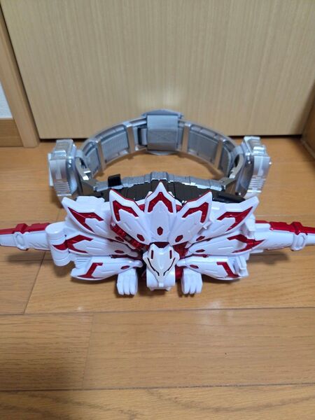 仮面ライダー 変身ベルト ギーツナイン プレミアムDX メモリアル