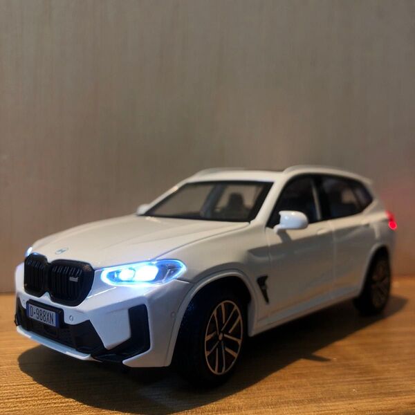 1/32 BMW X3 G01 ミニカー ホワイト SUV 白 M