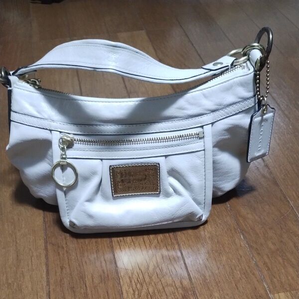 COACH コーチ ショルダーバッグ ホワイト レザー ゴールド