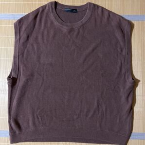 CONFIRM ニットベスト ブラウン Lサイズ