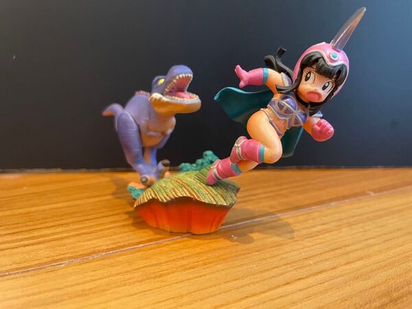 ドラゴンボール カプセル ドラカプ チチ&恐竜 フィギュア