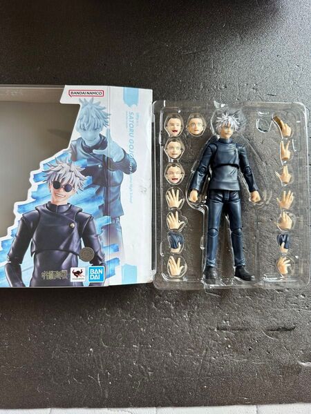 SHフィギュアーツ 五条 悟-呪術高専-