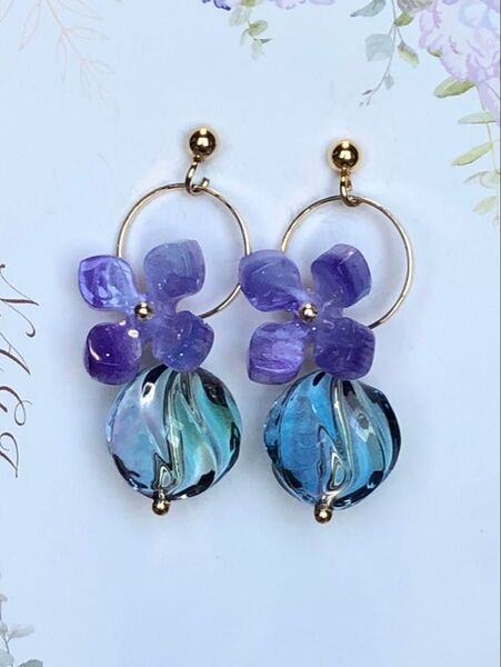 ☆365☆ 紫陽花 アクリルビーズ ピアス (※イヤリング変更可)