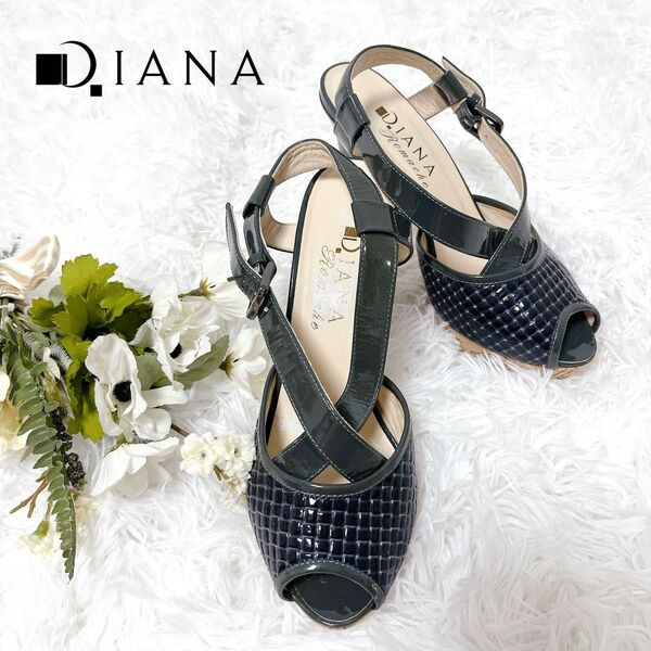 【美品】 DIANA ダイアナ クロスストラップサンダル ネイビー 24㎝