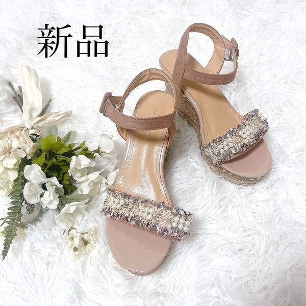 【新品・未使用】 韓国ブランド ストラップサンダル ピンク 23.5㎝ パール