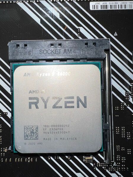 AMD Ryzen5 5600G +マザボ メモリはオマケ Windows11 PROライセンス認証済み 動作確認済み