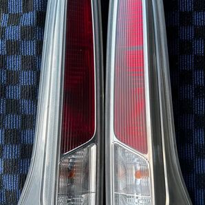 日産 セレナ C26系 テールランプ 左右セット 点灯済