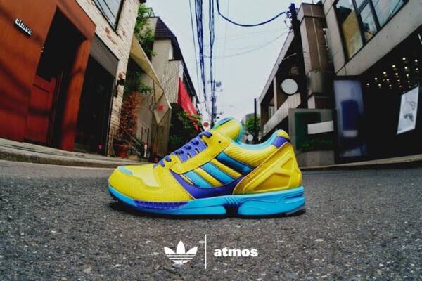 Atmos × adidas Originals ZX8000 "Ura" 27,5