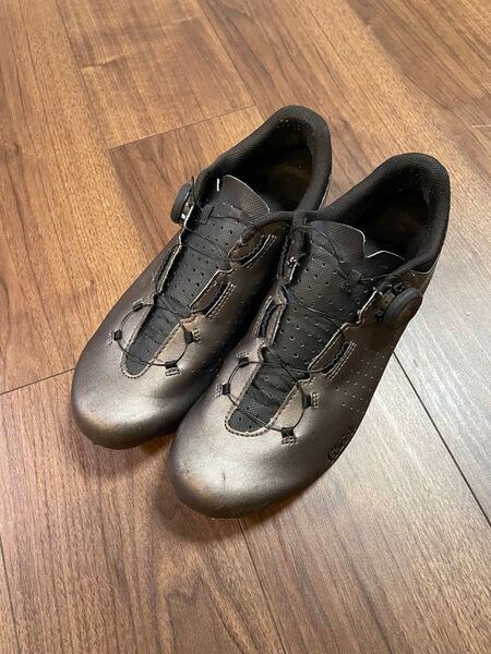 FIZIK フィジーク VENTO OMN ビンディングシューズ SPD-SL サイズ EU41 26.35cm ガンメタル