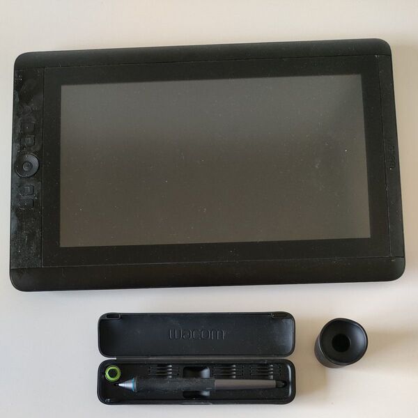 Wacom ペンタブレット Cintiq 13HD DTK-1301