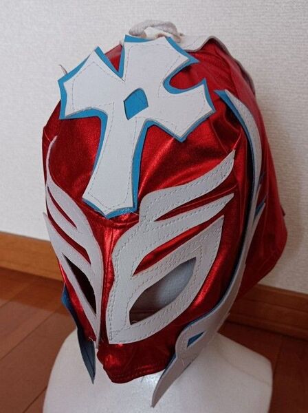 カリティスコ プロレスマスク
