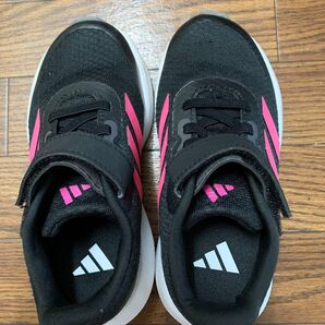 adidas 子供用スニーカー 17cm ブラック ピンク マジックテープ