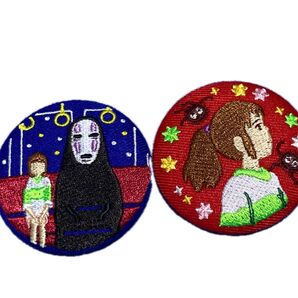 ジブリ 千と千尋の神隠し 刺繍缶バッチ