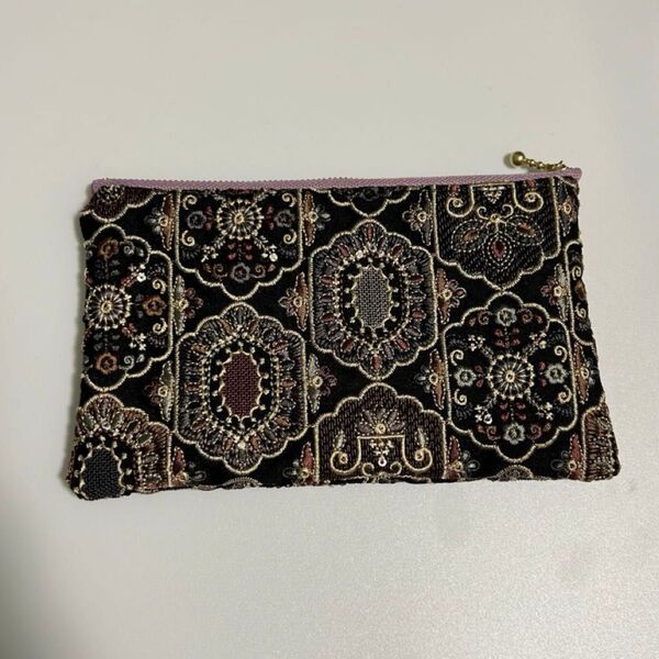 ハンドメイド インド刺繍生地ポーチ ブラック×イエロー