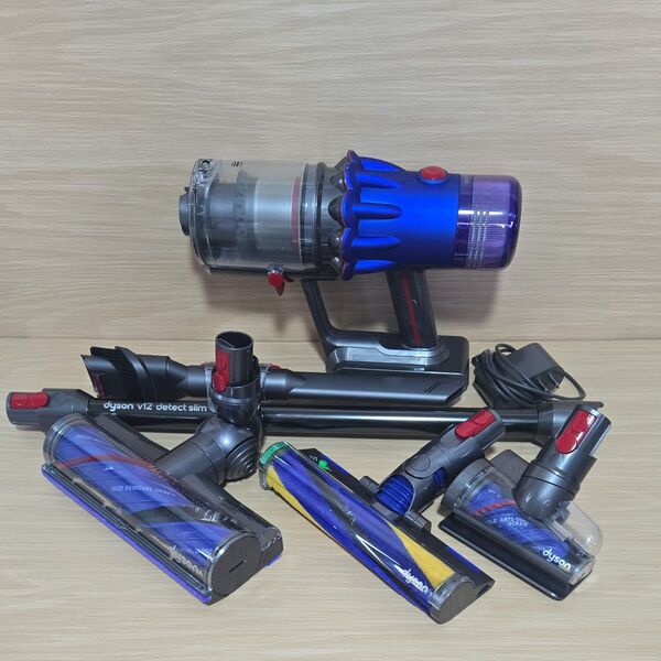 Dyson detect slim V12