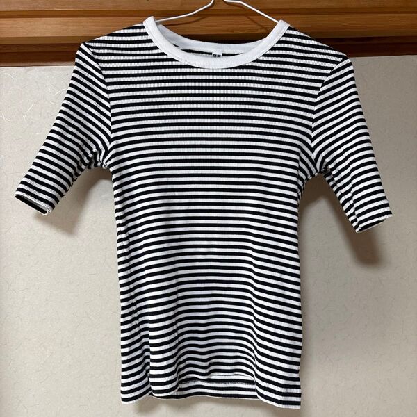 ユニクロ リブボーダークルーネックT 五分袖 S ストレッチ 細身 ニット 白黒 半袖 Tシャツ カットソー ノームコア ボーダー