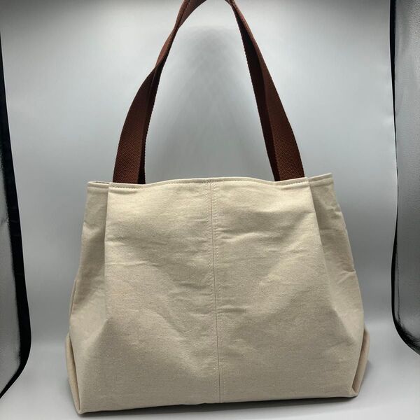ハンドメイド 生成りキャンバス 三角マチ LLトートバッグ
