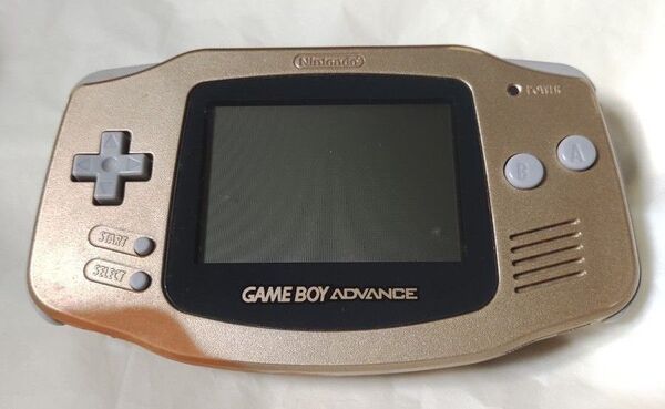 ゲームボーイアドバンス 本体 ゴールド