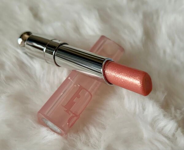 Dior ディオール アディクトリップグロウ 011 ローズゴールド